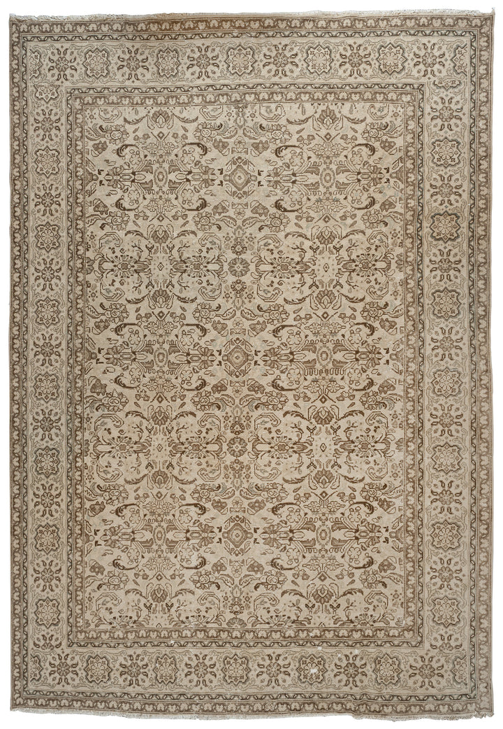 Elara Rug